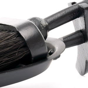 Black Crook Handled Hearth Tidy_4278