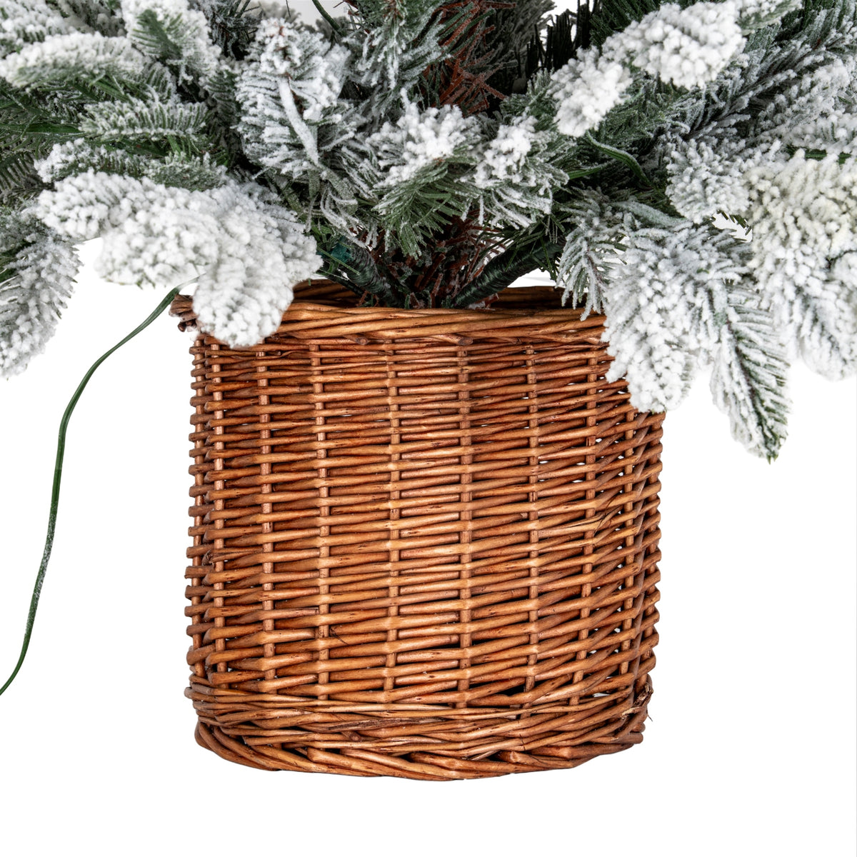 Snowy Norway Fir Pre-Lit Led 300L Fir Tree In Rattan Pot [cid:50bca285384015febac73a22eda86645]
