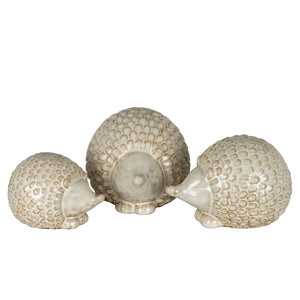 Alora Ceramic Round Medium Hedgehog [cid:d013a41afb4815894e9c3a22eda8e0df]