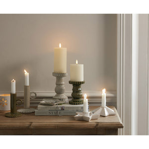 Alora Ceramic Snowflake Candle Holder On Wood Base_1217