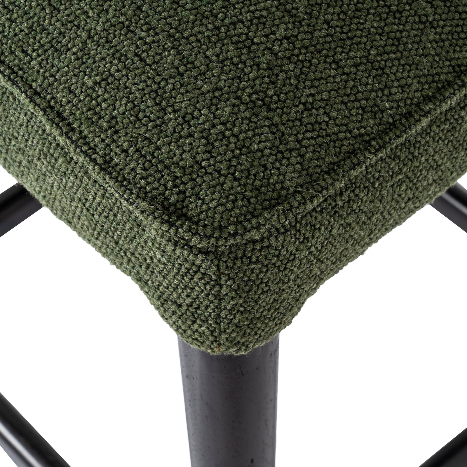 Avia Moss Barstool_71