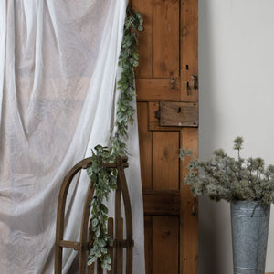 Frosted Pine And Eucalyptus Garland_4837