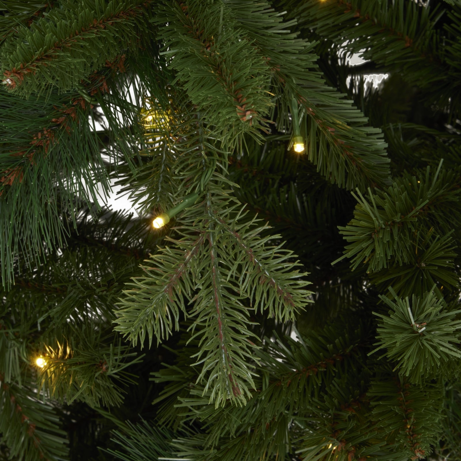 Green Forest Fir Pre-Lit 400L Led Christmas Tree_807