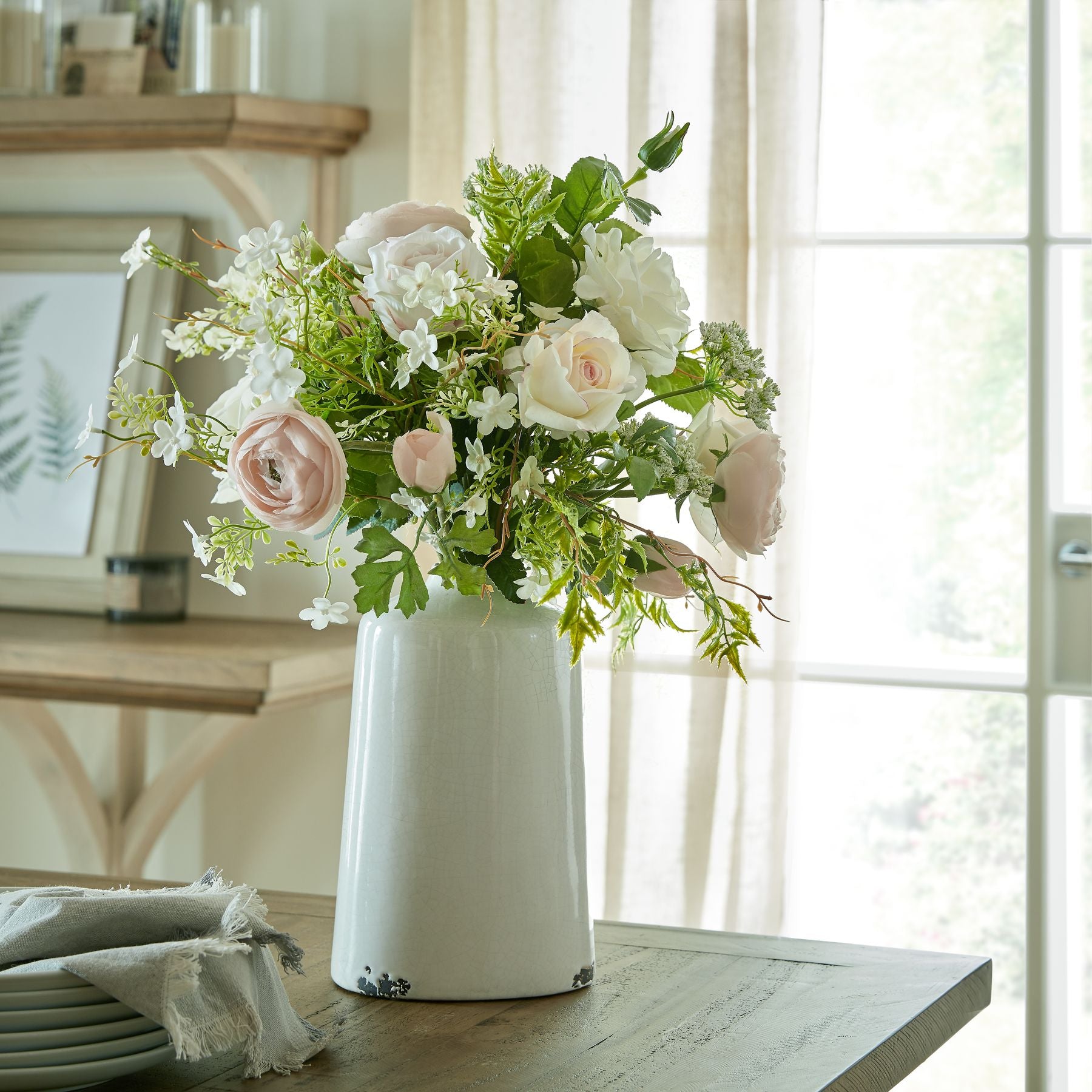 Palest Pink Tea Rose [cid:20480-d]