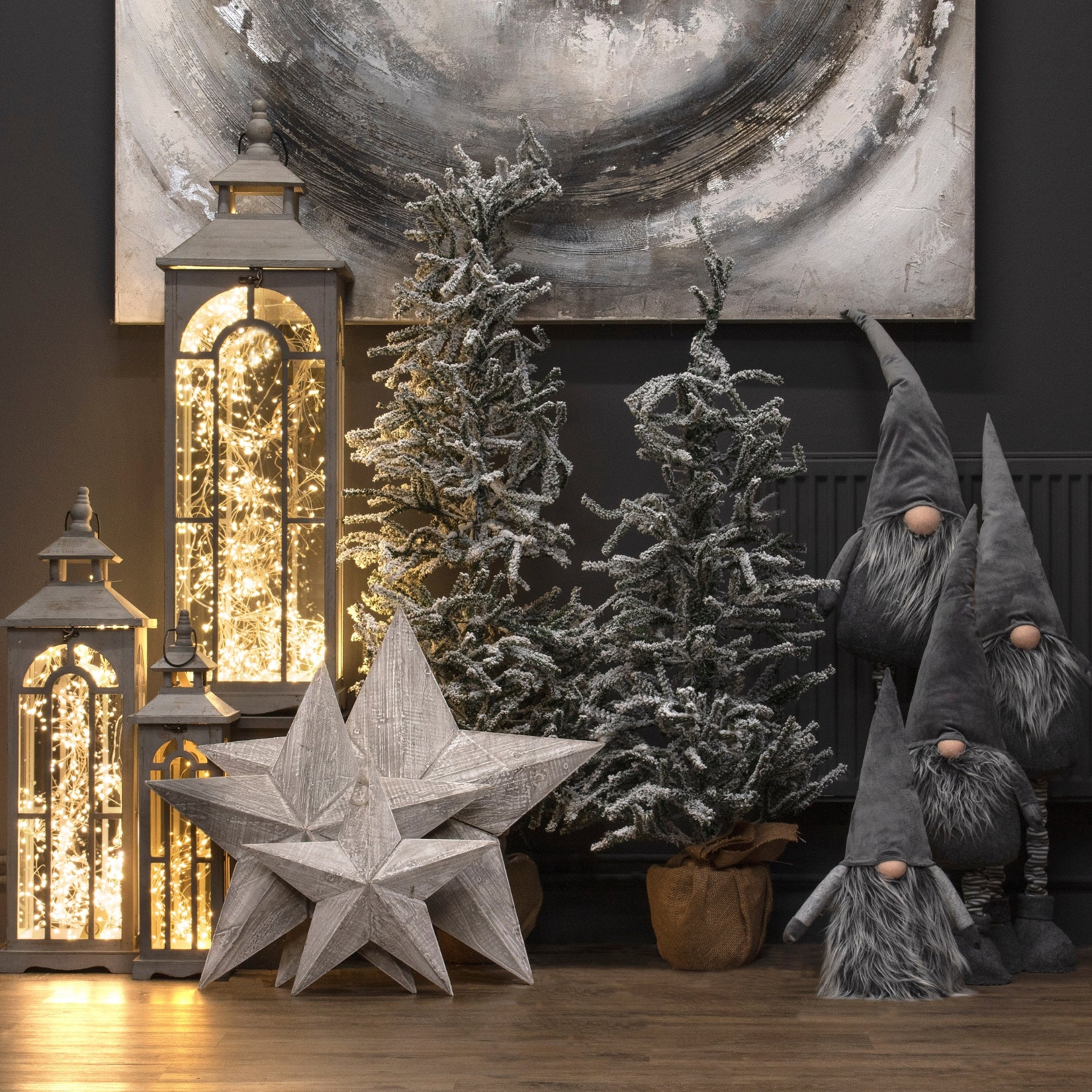 Set Of Three Wooden Lanterns With Archway Design_1047