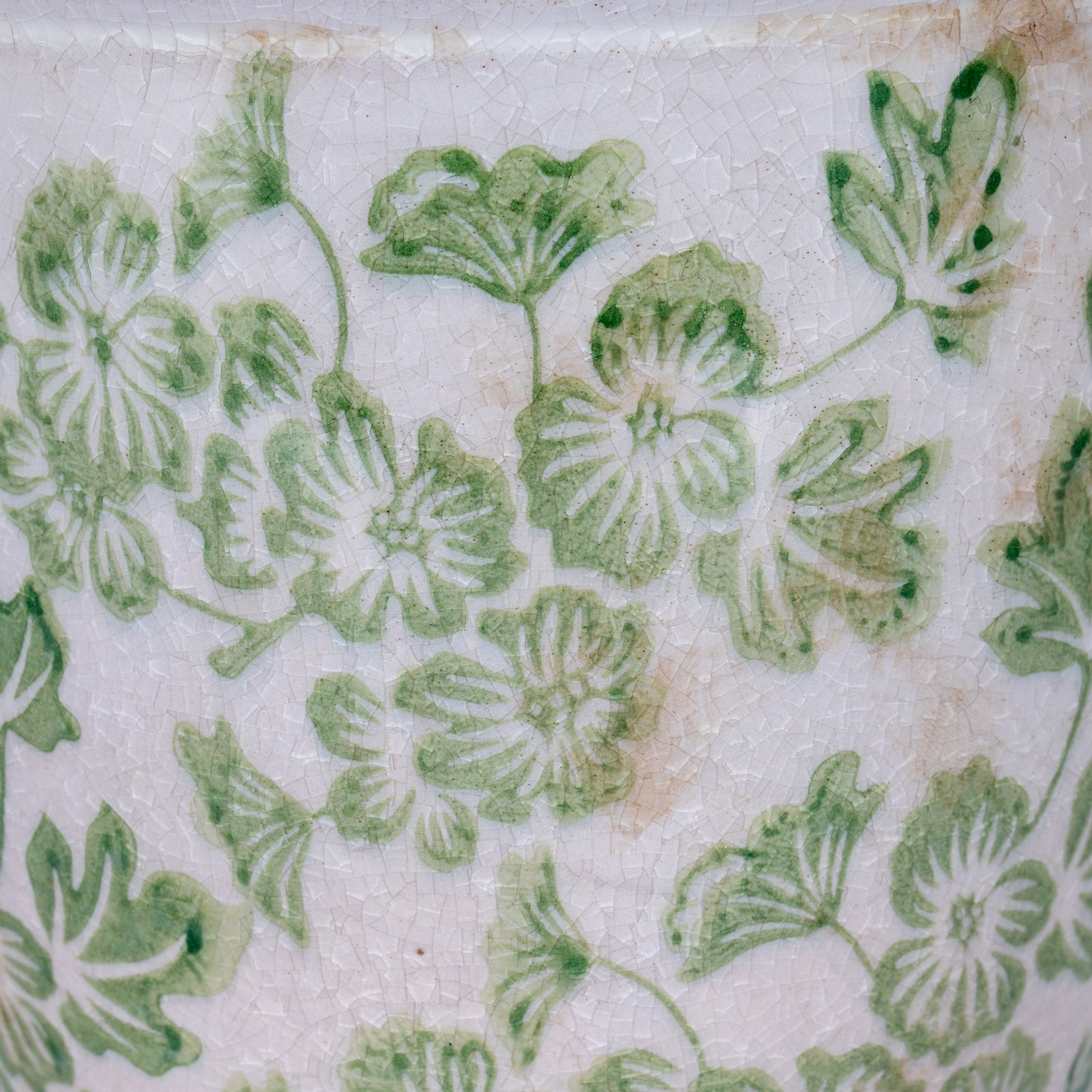 Small Green Clover Planter Pot [cid:24736-b]