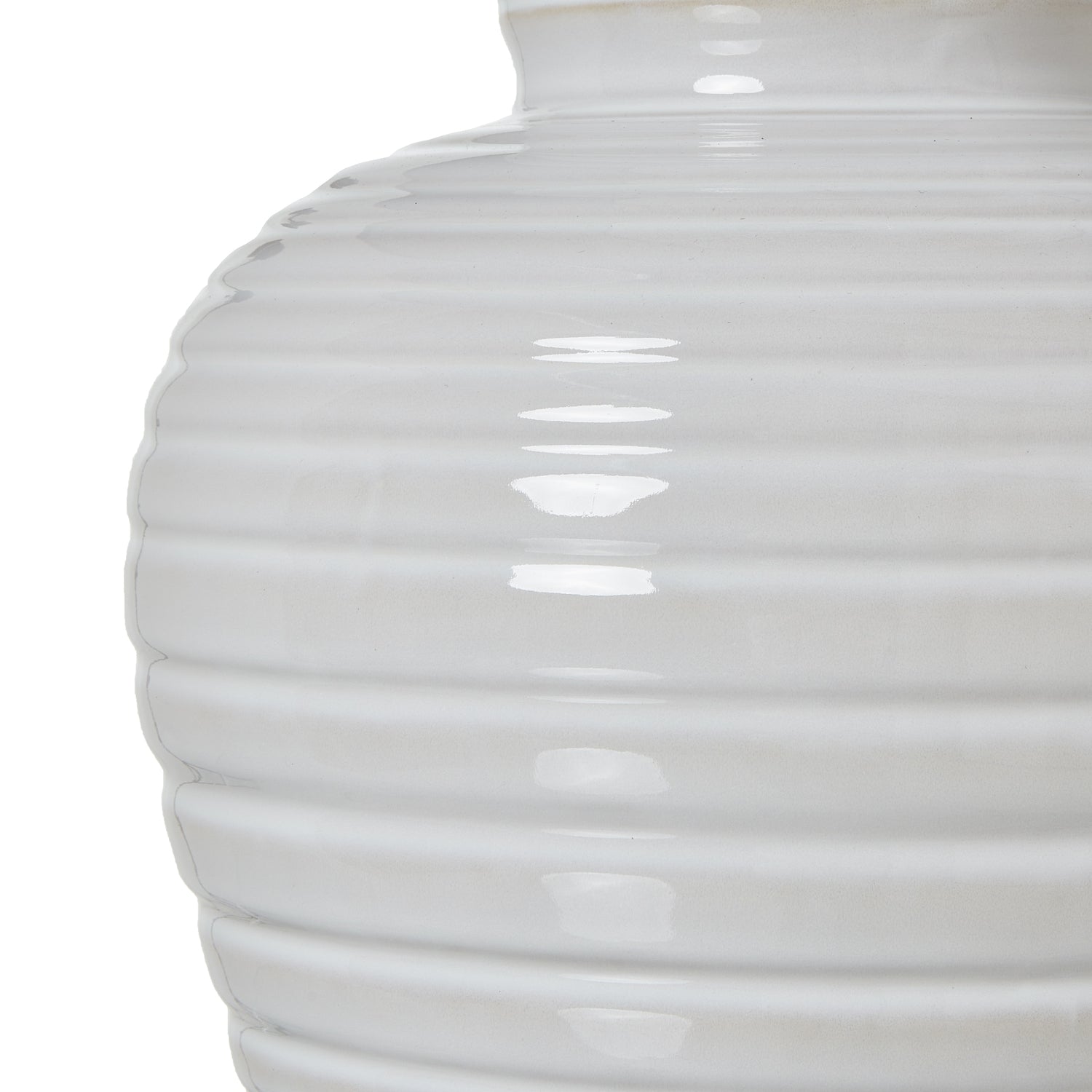 White Ceramic Pot Lamp With Linen Shade_1170