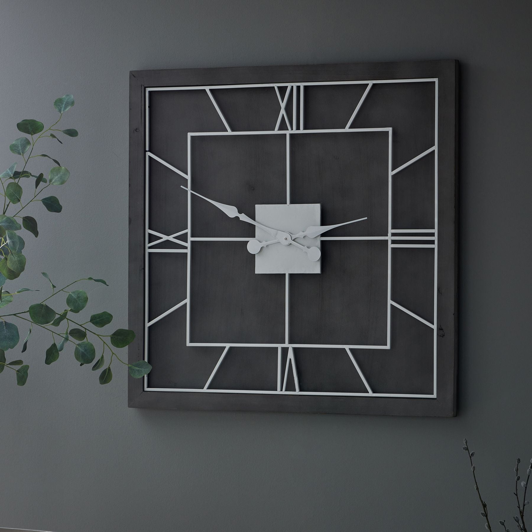 Williston Square Wall Clock_4070