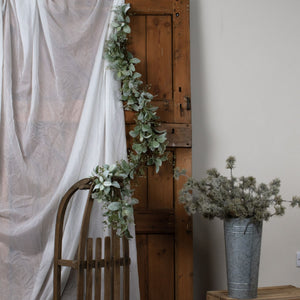 Winter Garland With Lambs Ear And Wax Flower_5966
